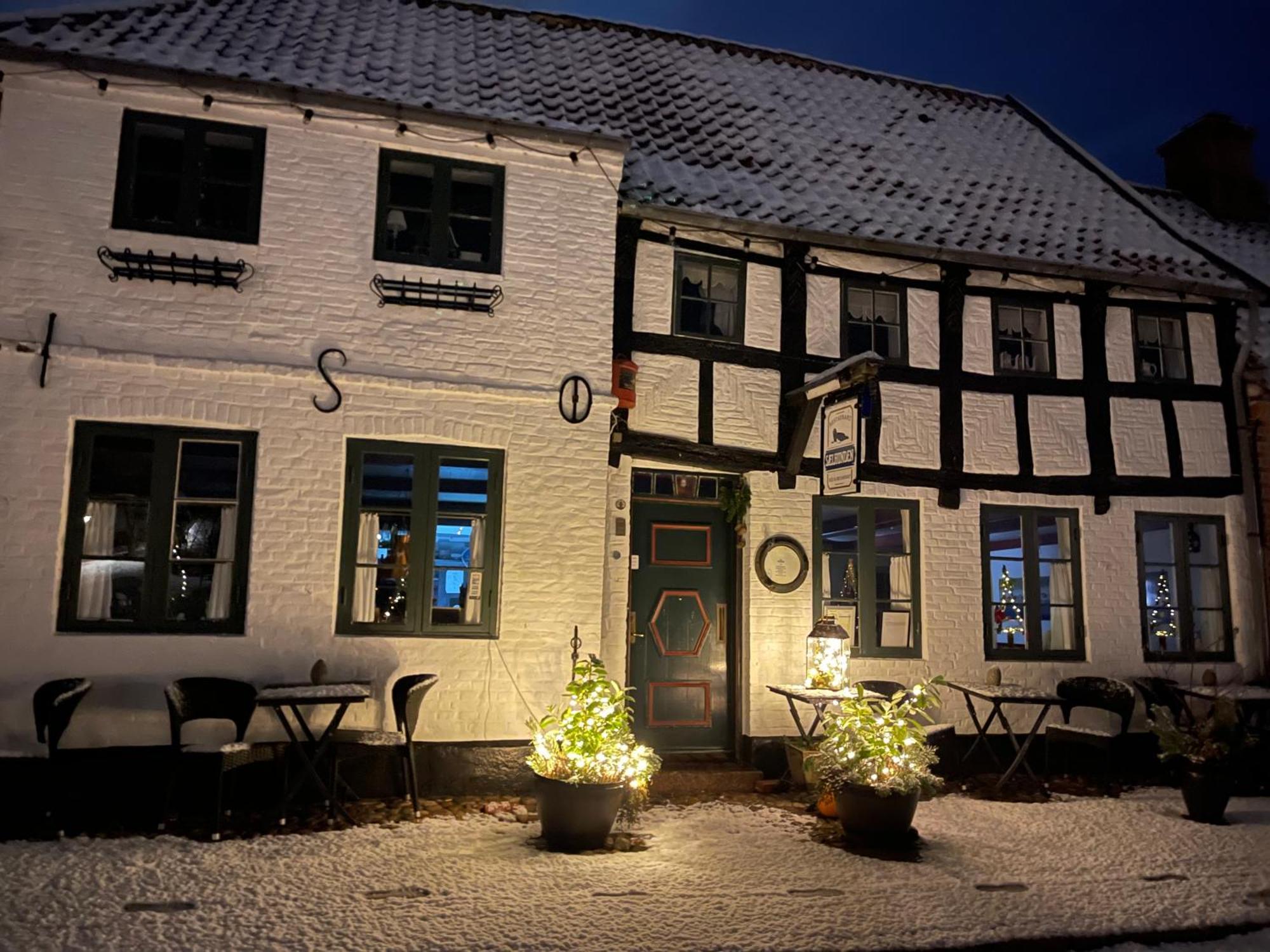 Bed and Breakfast Restaurant Saelhunden Ribe Exterior foto